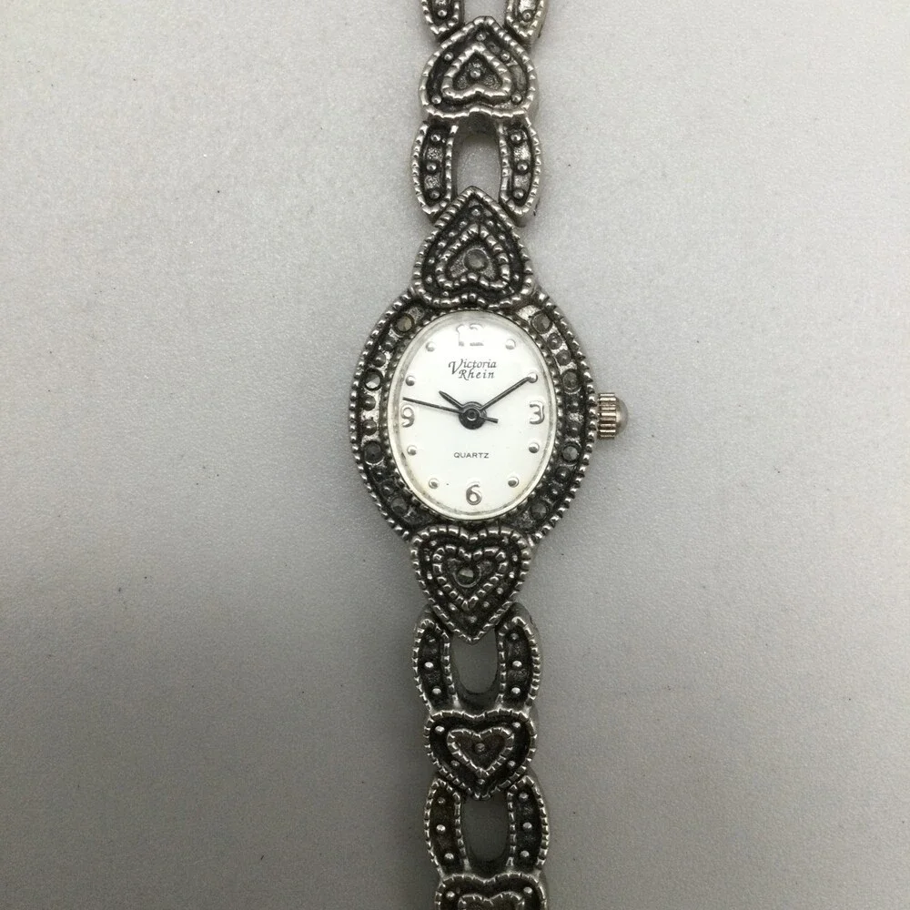 Victoria Rhein Womens Watch 18mm Oval Dial Silver Tone Heart New Battery 7.5